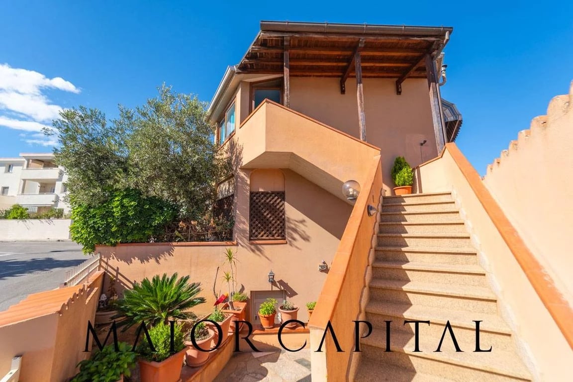 House in Olbia - Image 2