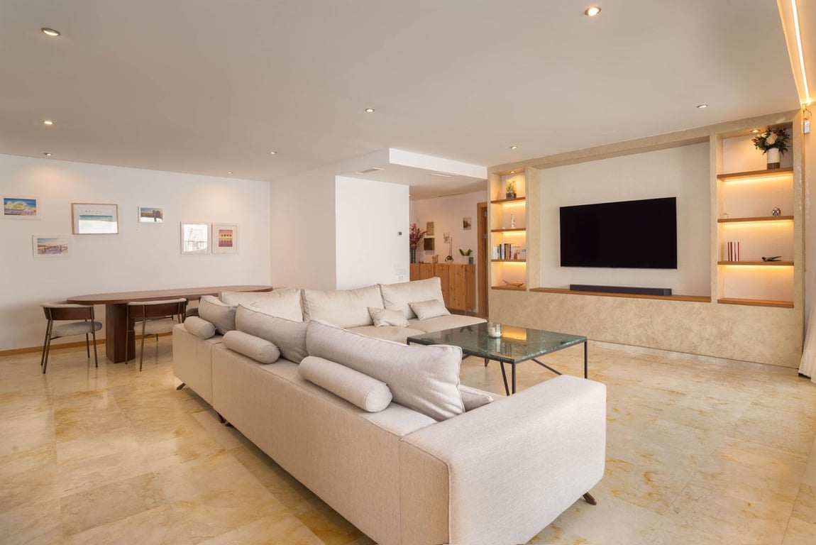 Apartment in Marbella - Image 3