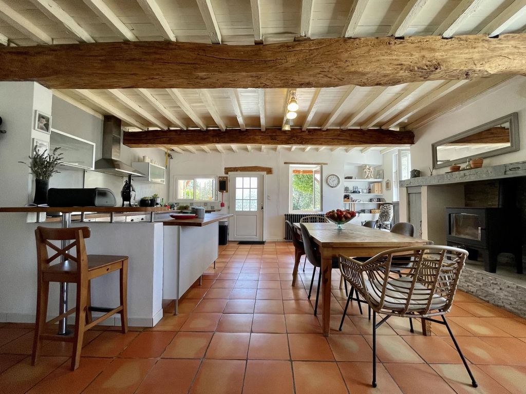 House in Castelmoron-sur-Lot - Image 2