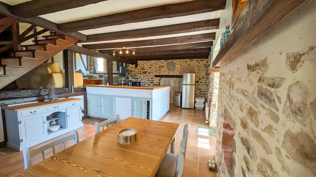 House in Aubazine - Image 3