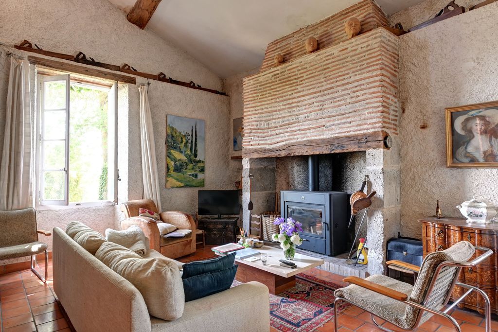 House in Le Temple-sur-Lot - Image 3