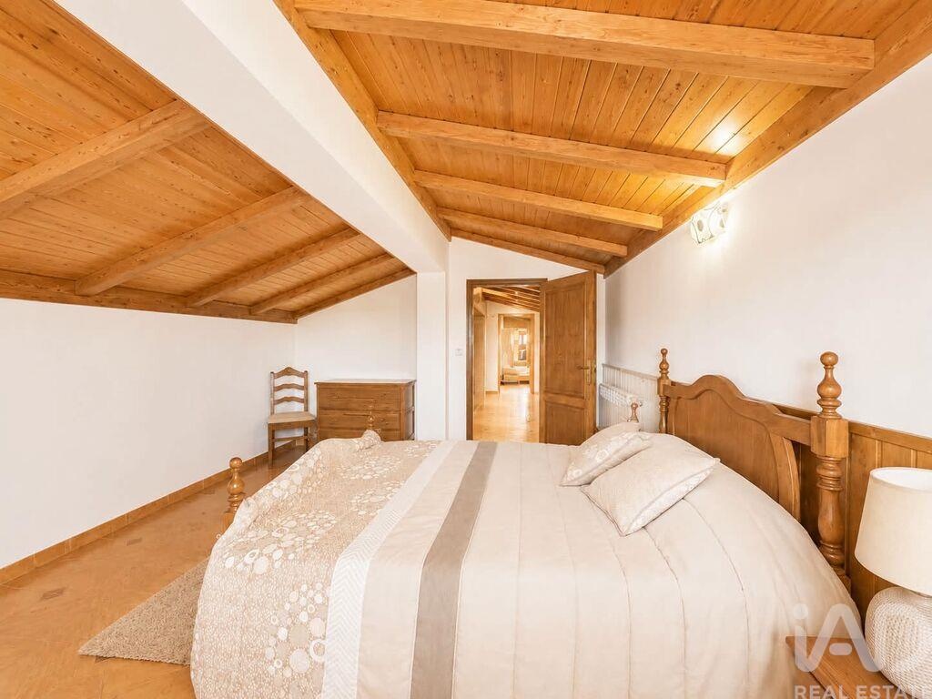 House in Travancas - Image 3