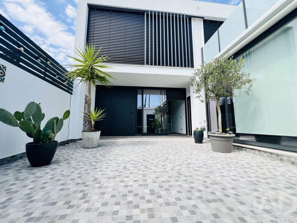 House in Alcobaca - Image 2