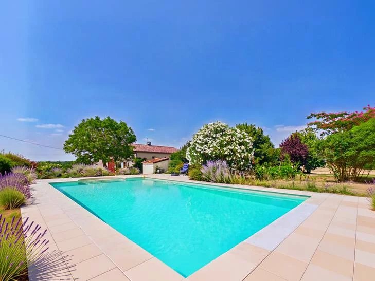 House in Duras - Image 2