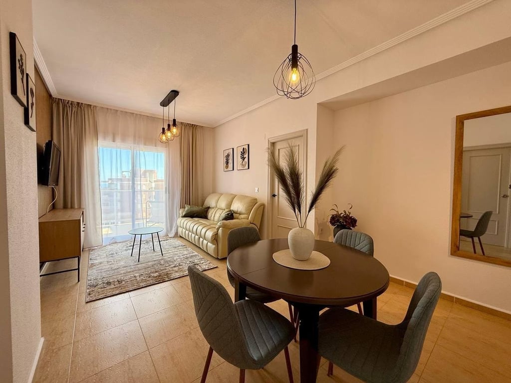 Apartment in Guardamar del Segura - Image 3
