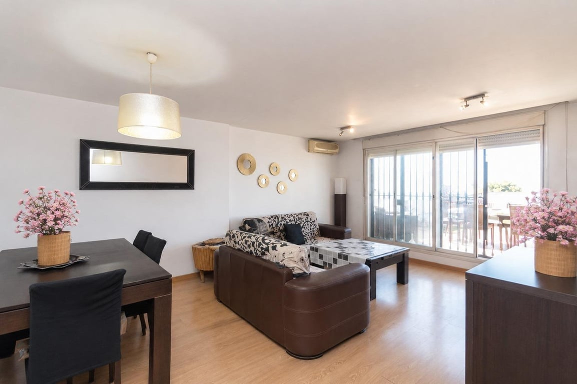 Apartment in Marbella - Image 2