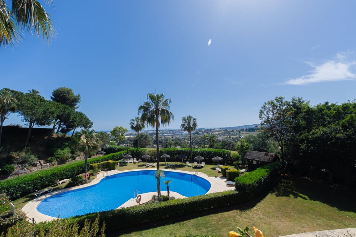 Apartment in Nueva Andalucia