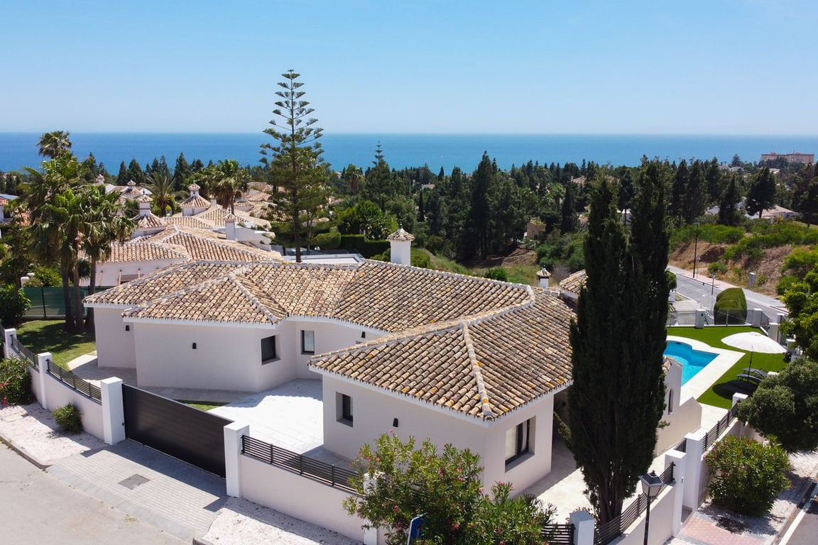 Villa in El Chaparral - Image 2