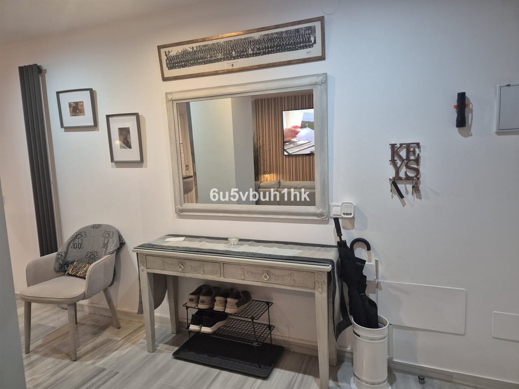 Apartment in Fuengirola - Image 2