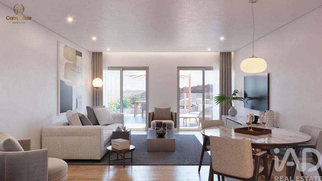 Apartment in Campolide - Image 2