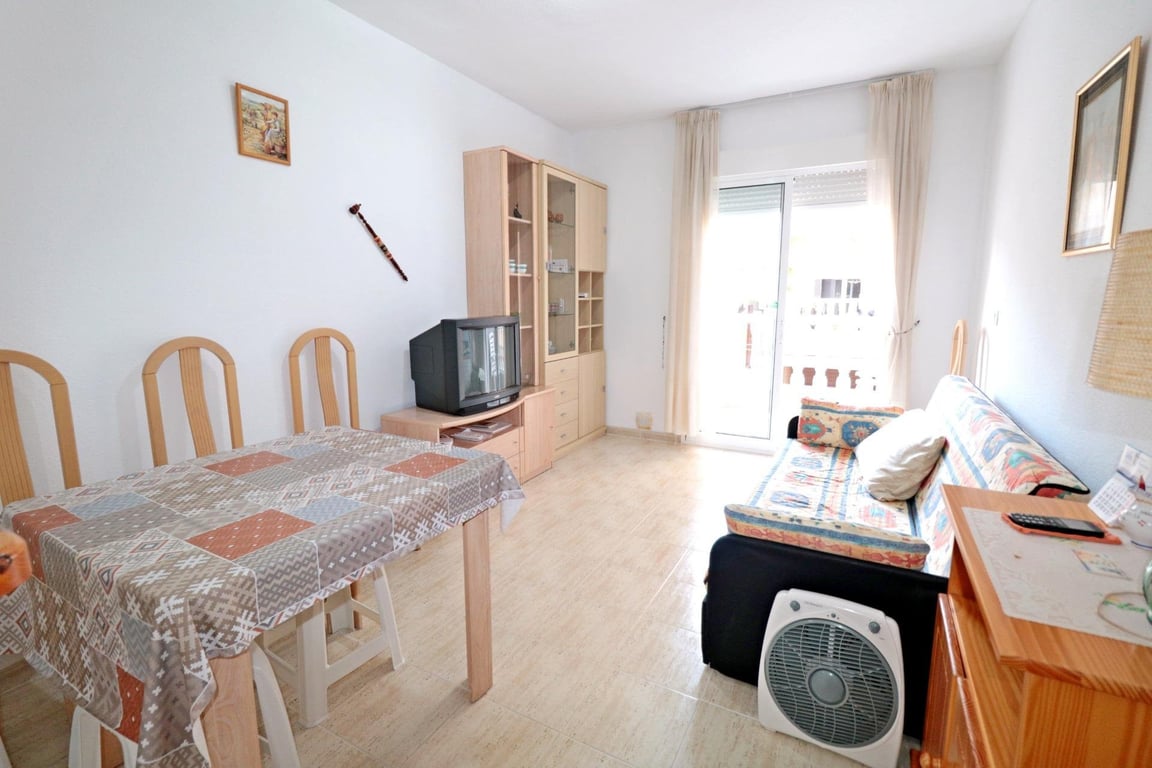 Apartment in Torrevieja - Image 3