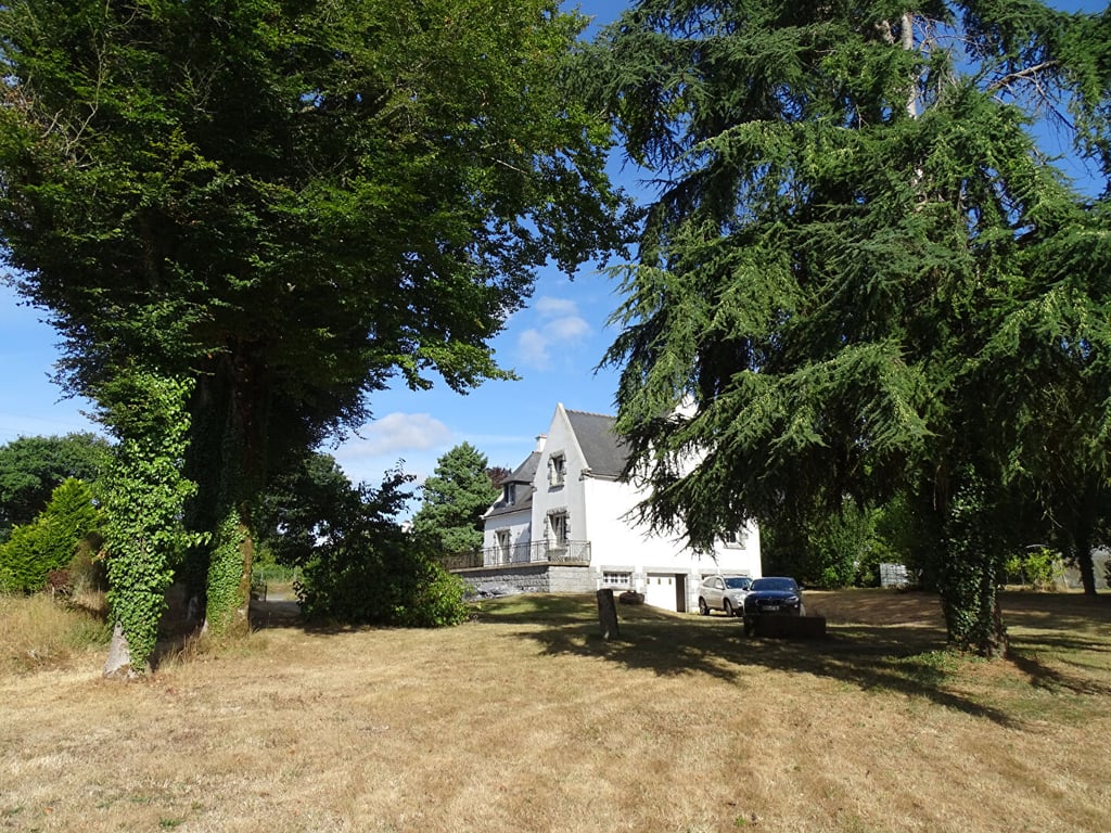 House in Locarn - Image 2