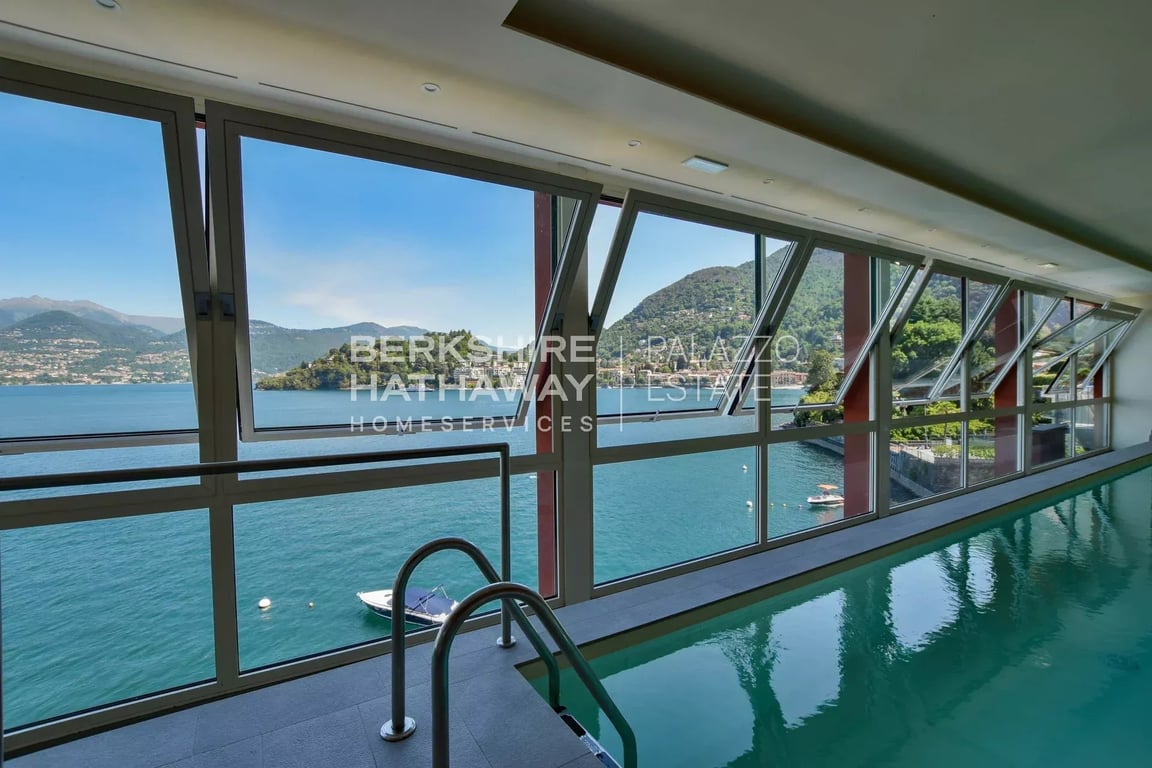 Villa in Laveno-Mombello - Image 2