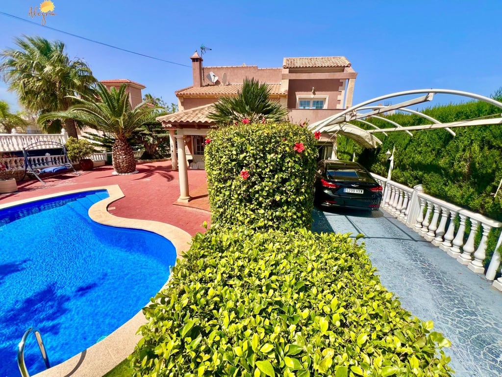 Villa in Torrevieja