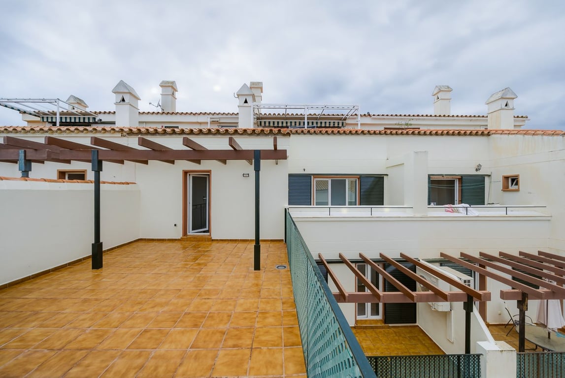 Apartment in Benalmadena - Image 2