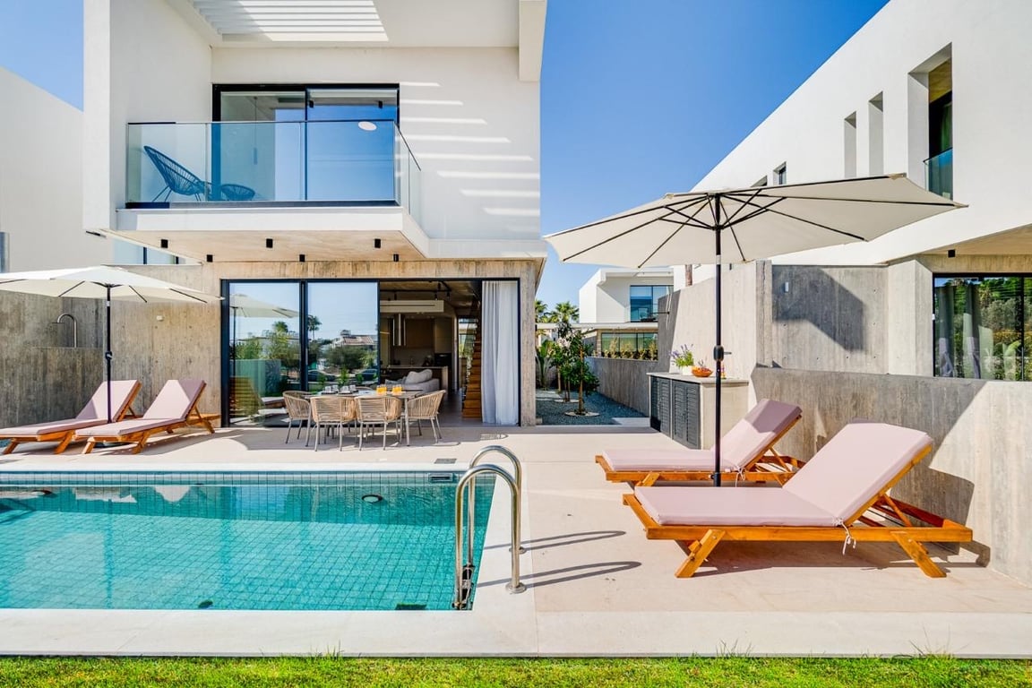House in Kato Paphos - Image 3