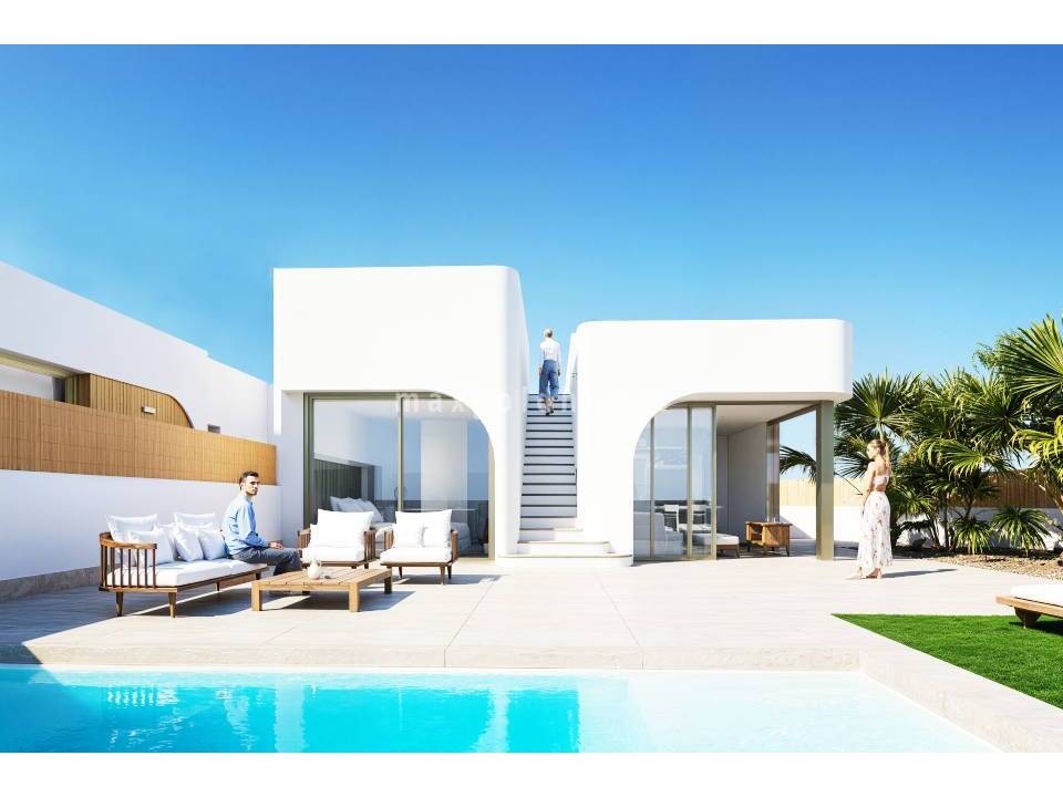 Villa in Los Alcazares - Image 3
