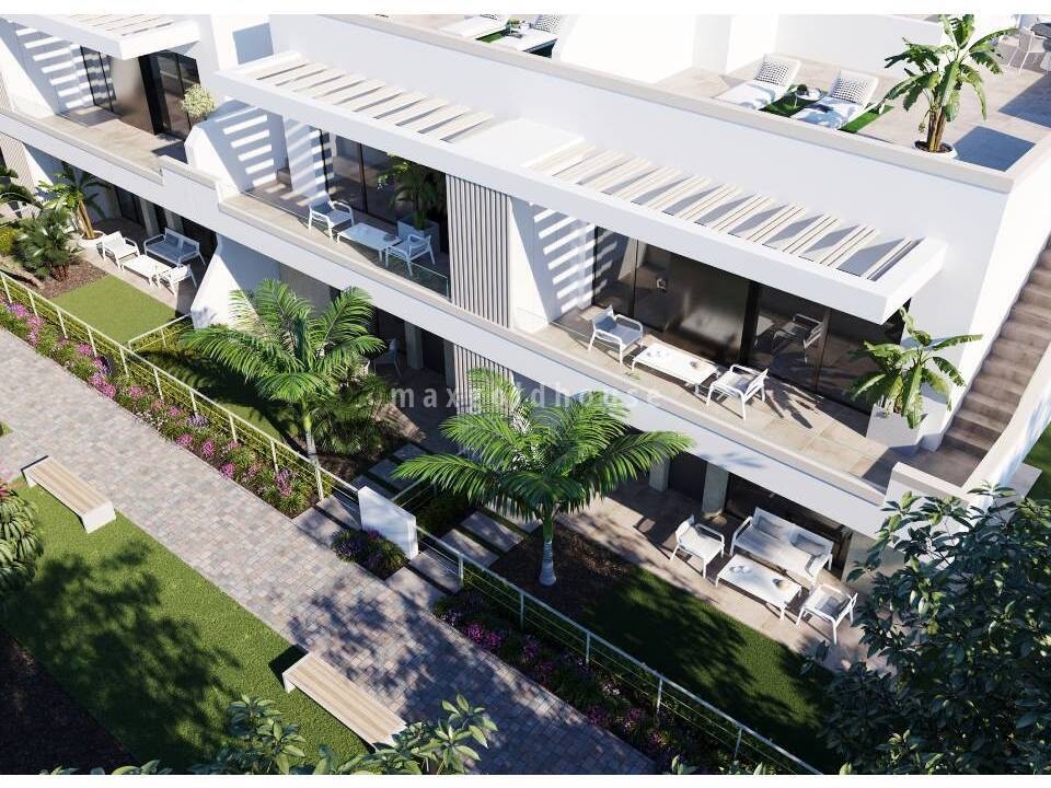 Apartment in Torre del Rame - Image 3