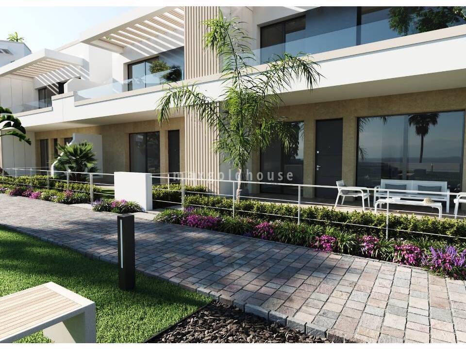 Apartment in Torre del Rame - Image 2