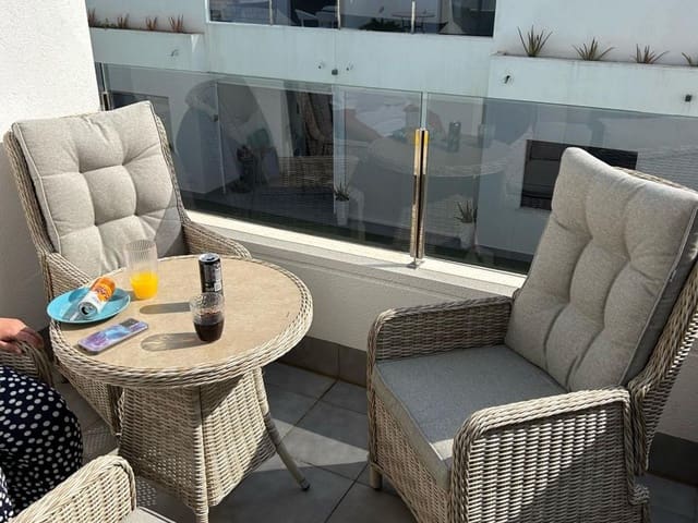 Apartment in Urbanizacion los Balcones - Image 3