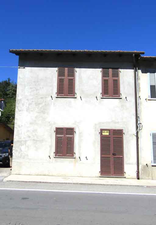 House in Minucciano - Image 2