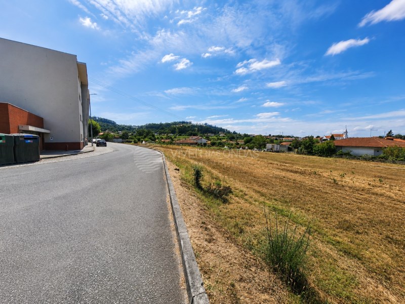 Land in Rebordoes