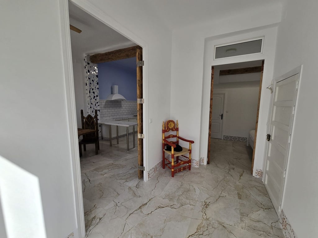 Apartment in Pinoso - Image 2