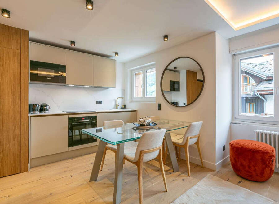 Apartment in Megeve - Image 3