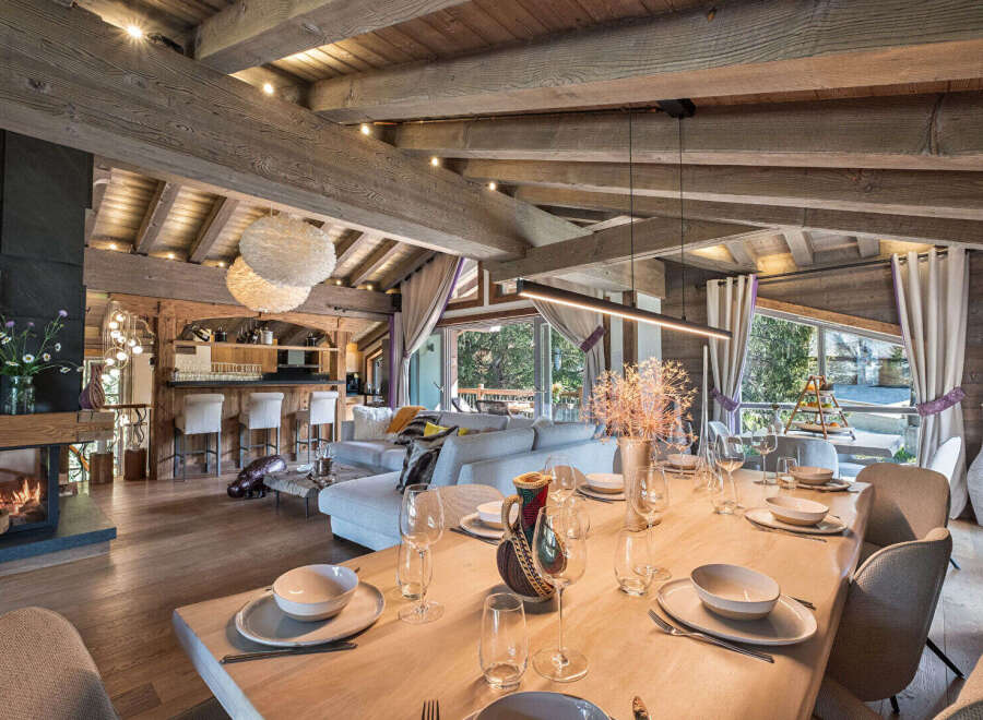 Chalet in Courchevel - Image 2