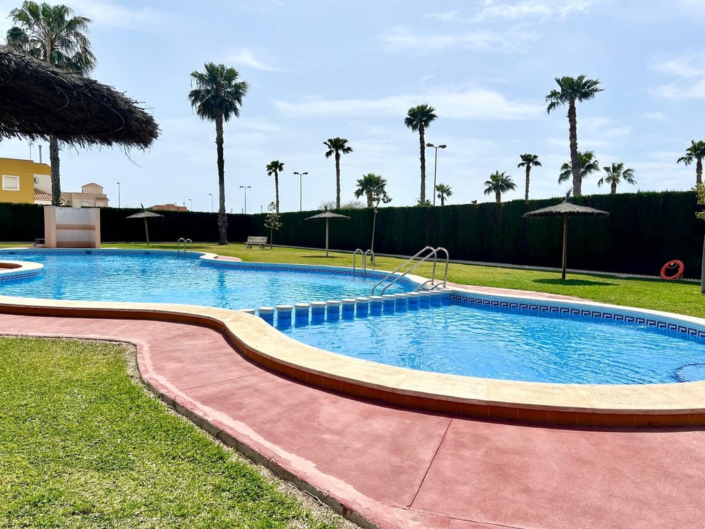 House in Torrevieja - Image 2