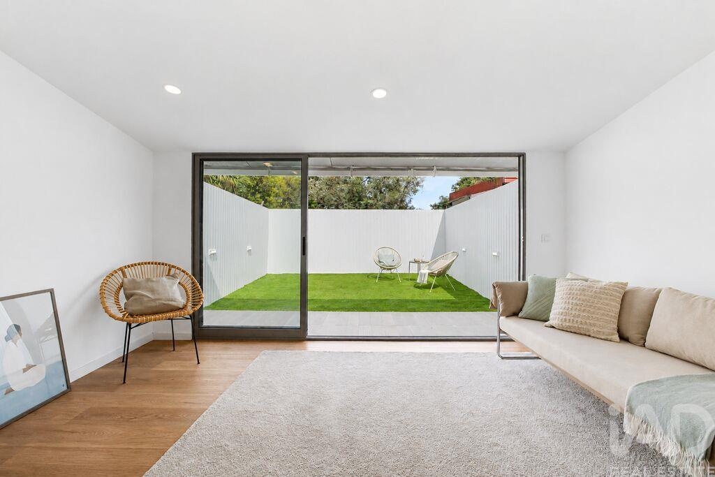 House in Oliveira do Douro - Image 3