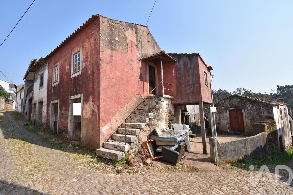 House in Cumeeira - Image 2