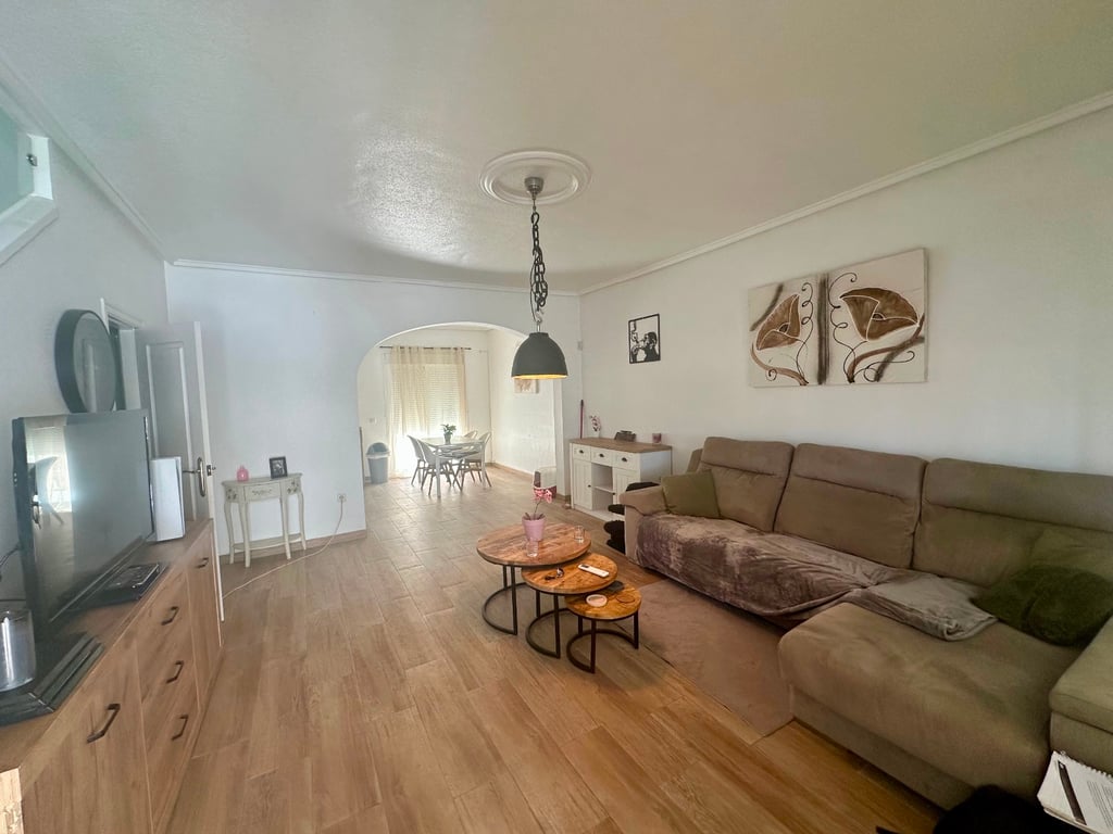 House in Dona Pepa - Image 3