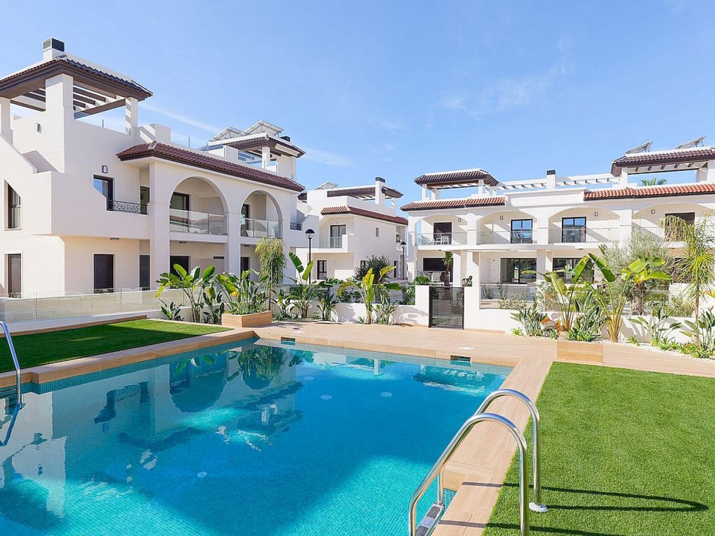 Apartment in Ciudad Quesada - Image 2