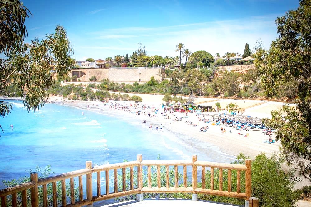 Apartment in Cabo Roig - Image 2