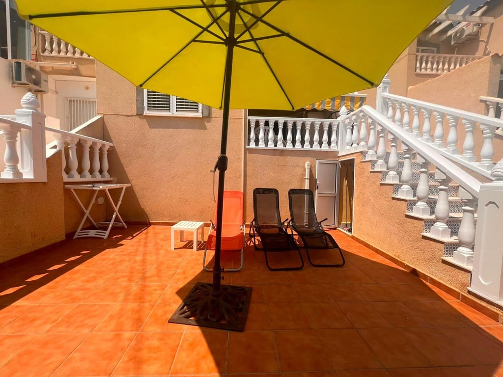House in Torrevieja - Image 2