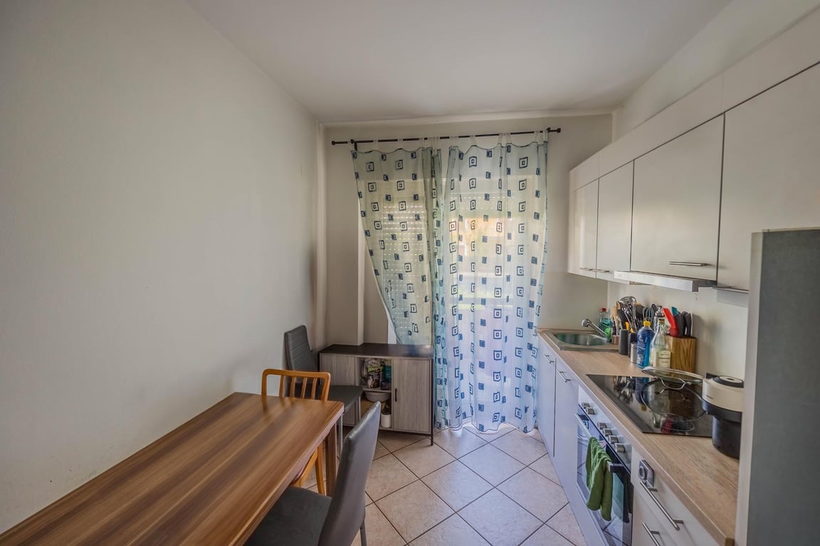 Apartment in Maia Bassa - Image 3