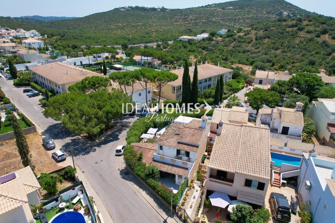 Villa in Loule - Image 3