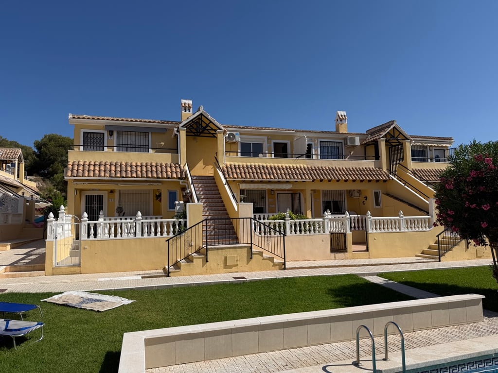 House in Villamartin
