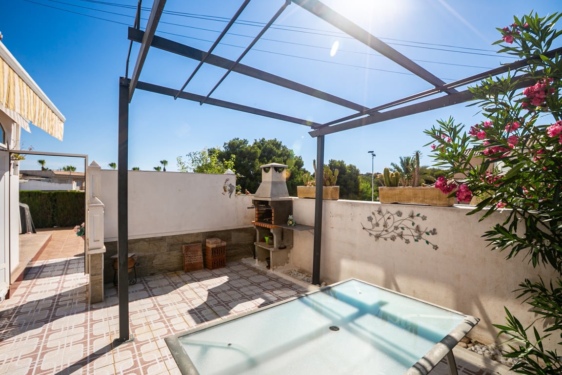 House in Los Balcones - Image 3