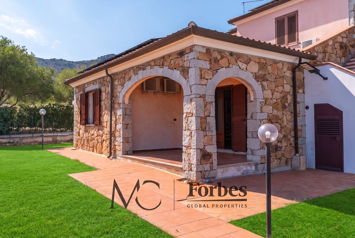 House in Case Peschiera-Lu Fraili - Image 3