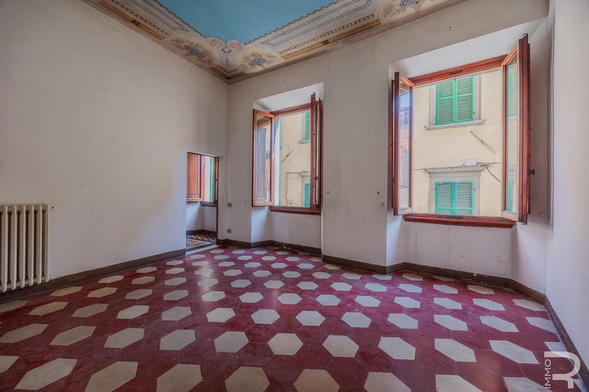 Apartment in Poggibonsi