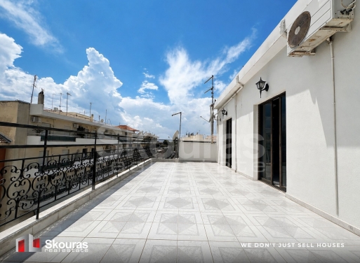 Apartment in Kalamata - Image 2
