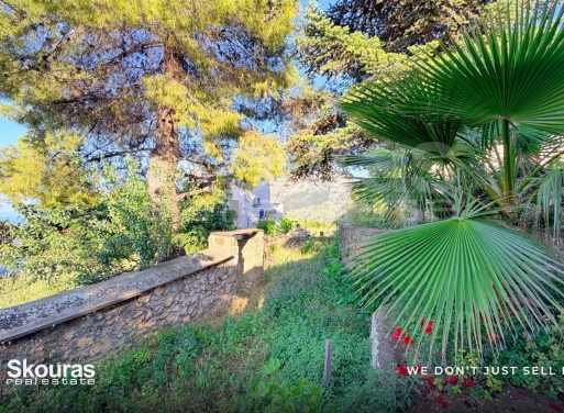 House in Greece - Image 3