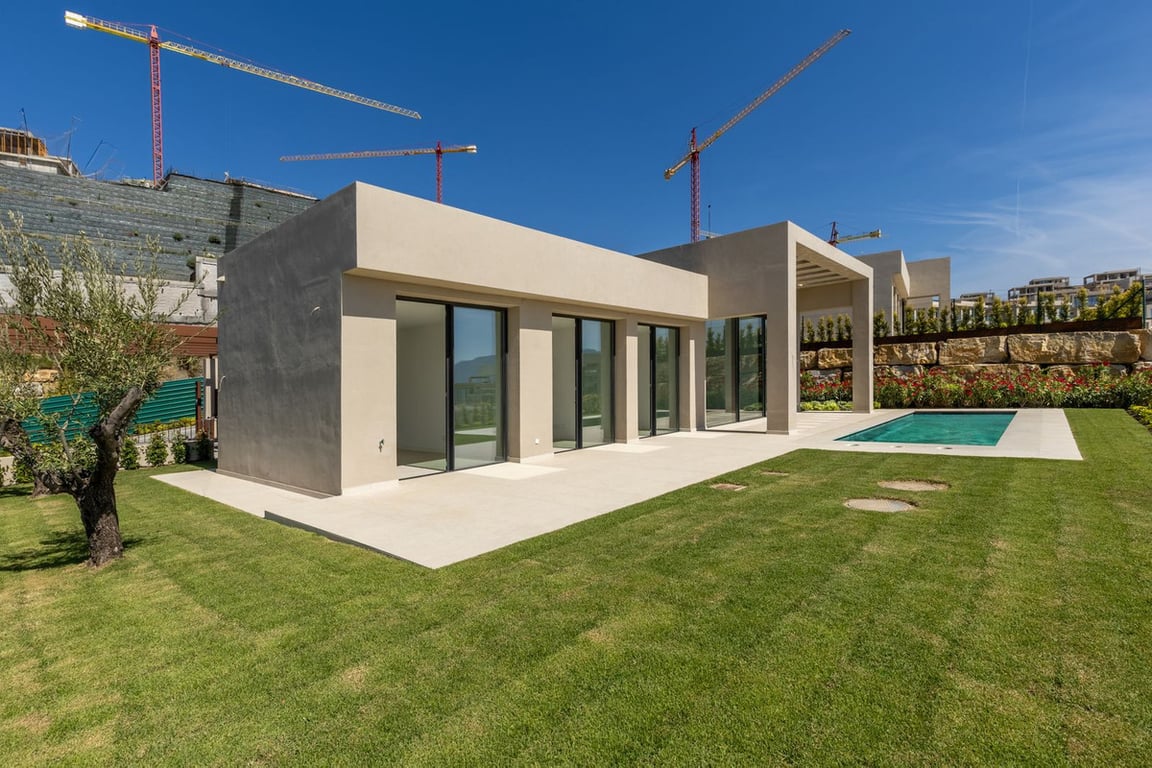 Villa in Benahavis - Image 2