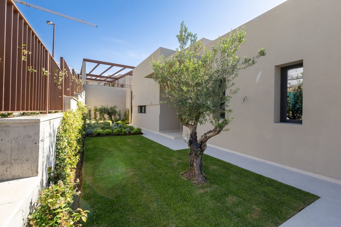 Villa in Benahavis - Image 3