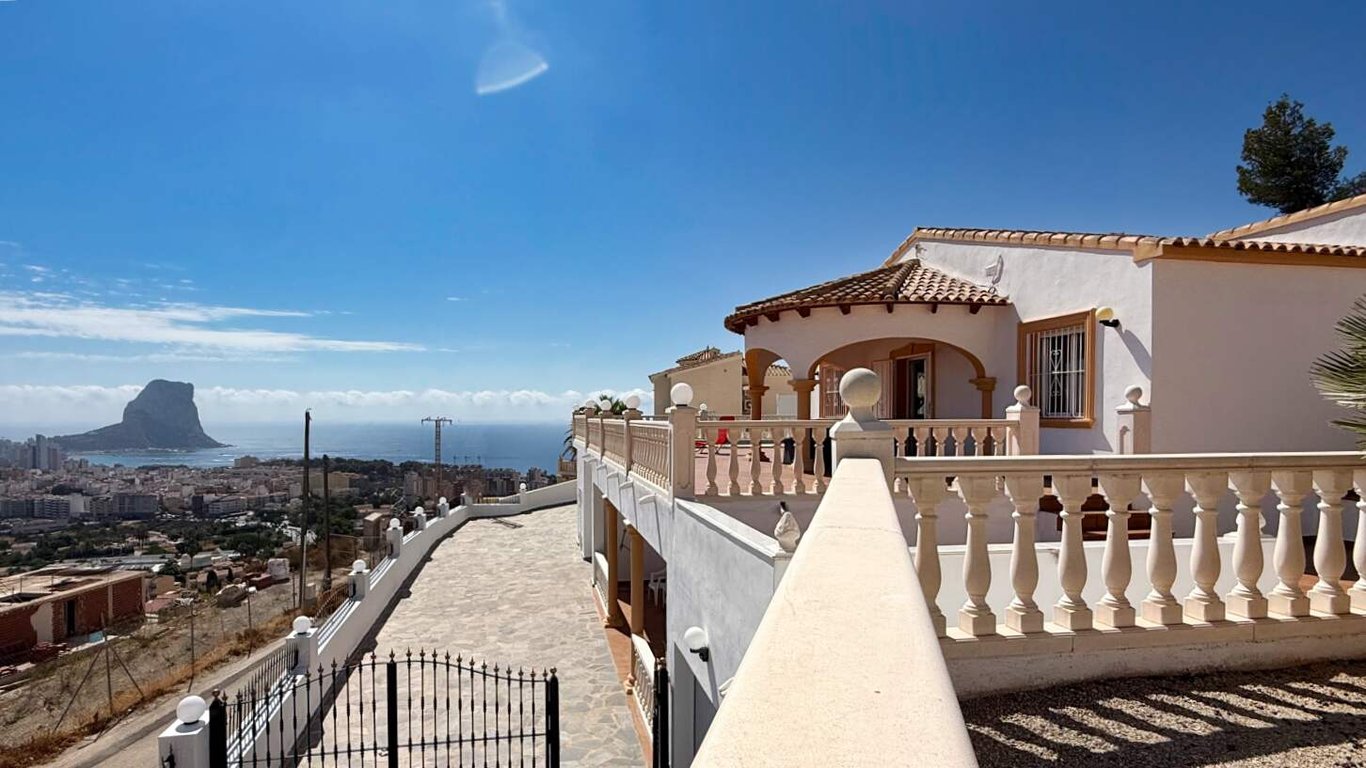 Villa in Calp