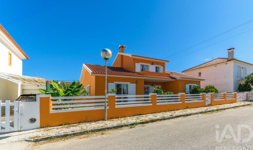 House in Alcobaca - Image 3