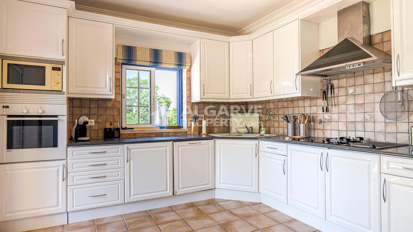 Villa in Loule - Image 3