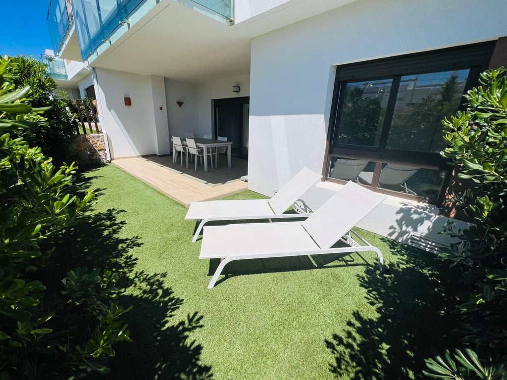Apartment in Jacarilla - Image 2